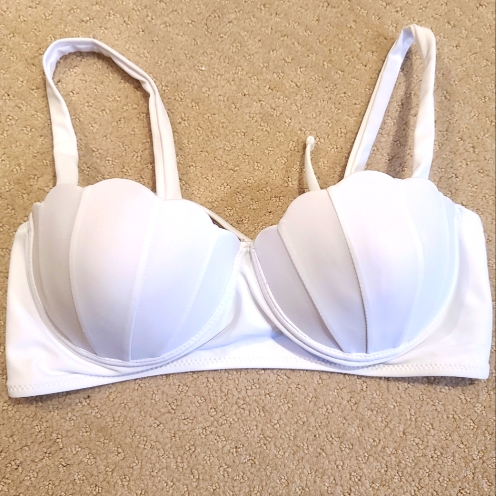 Shein Underwire Bikini Top M